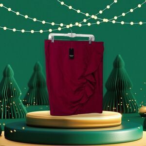 🎄NWT TORRID pencil skirt a ruffle - plus sized 1x torrid size 1
